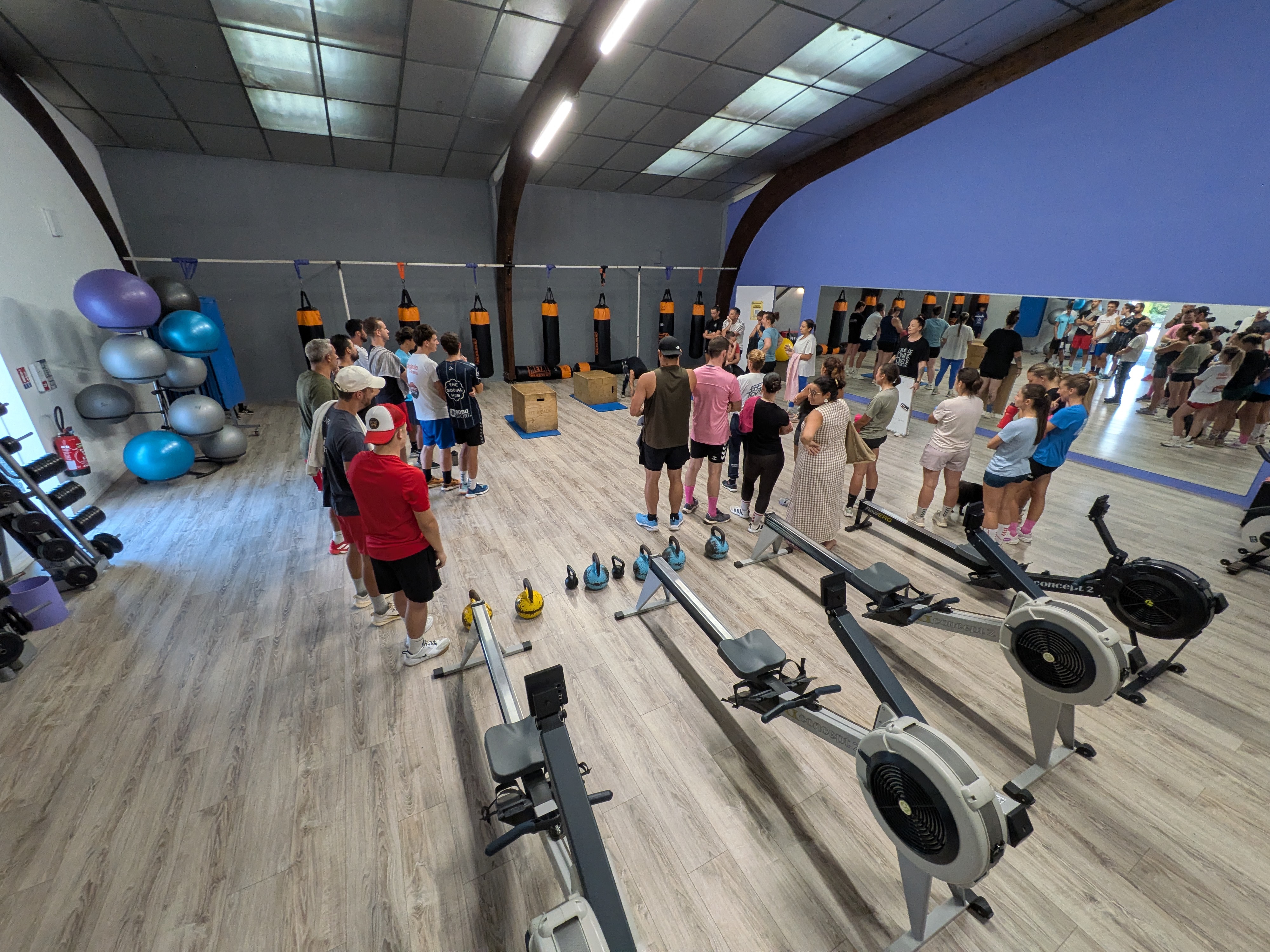 Marion Marascalchi présente le circuit cardio au Stade Langonnais Handball chez Avenir Fitness