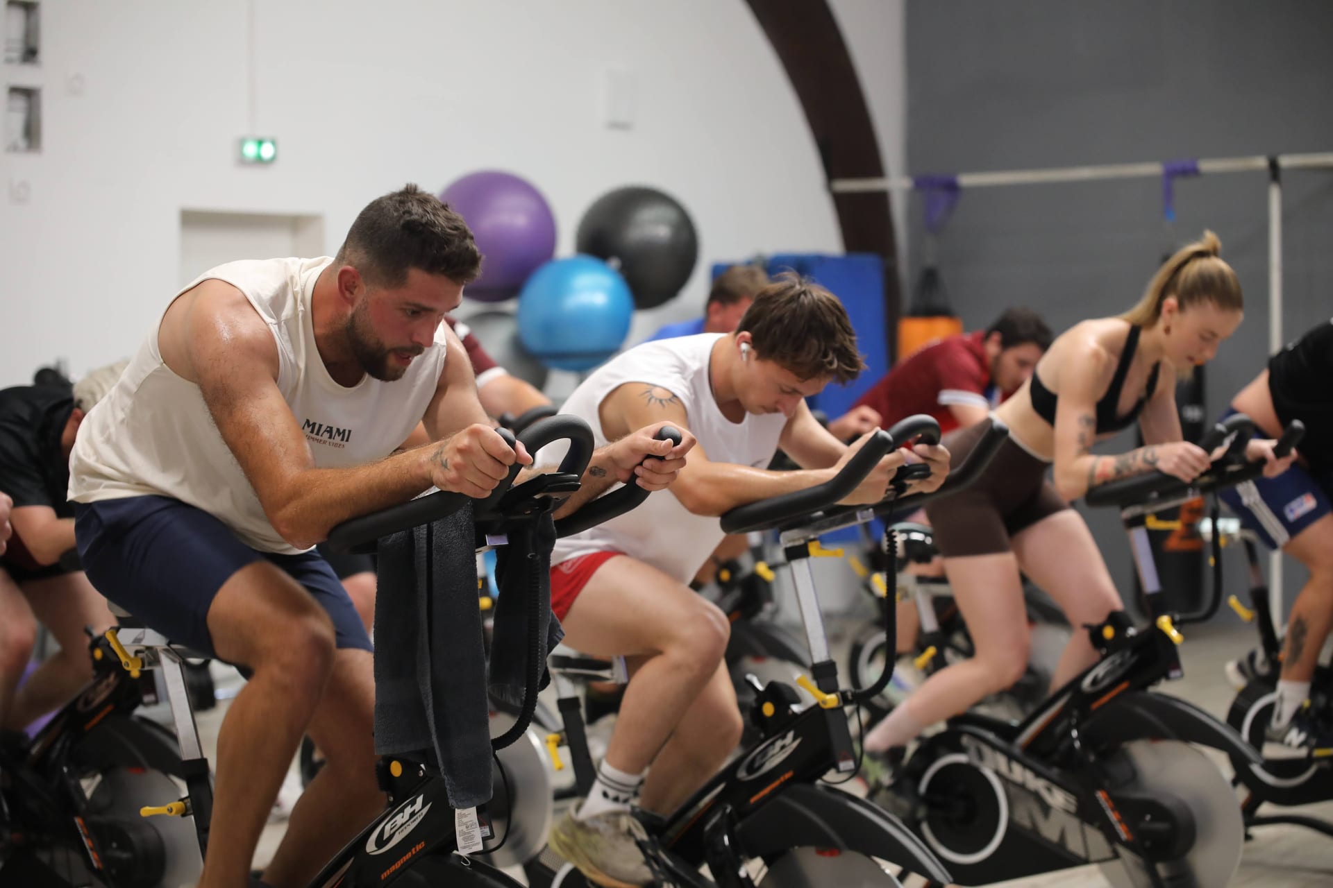 L'UA Cadillac Rugby à l'entraînement chez Avenir Fitness Langon — cross training et RPM