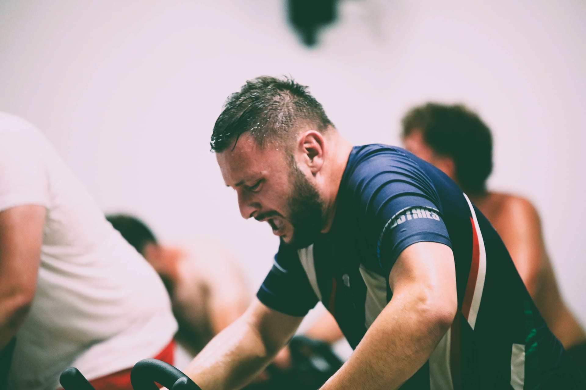 L'UA Cadillac Rugby à l'entraînement chez Avenir Fitness Langon — cross training et RPM